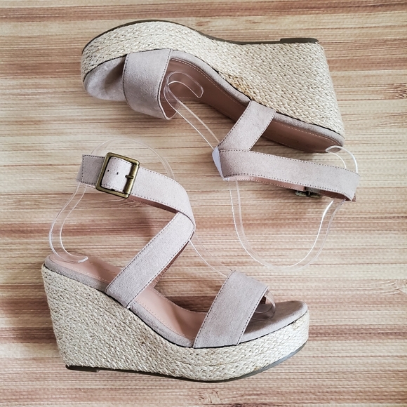 NWOB Coutgo Espadrille Wedge Platform Sandals - Picture 3 of 11